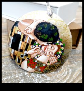 لآلئ العاطفة: شغف مجوهرات الزفاف