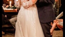 تناغم المقاسات: فساتين زفاف للمقاسات الكبيرة مصنوعة بالحب