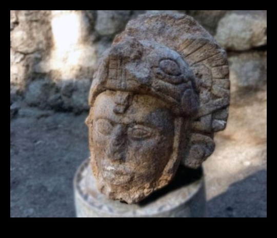 أصداء في الحجر: الجاذبية الدائمة للنحت القديم